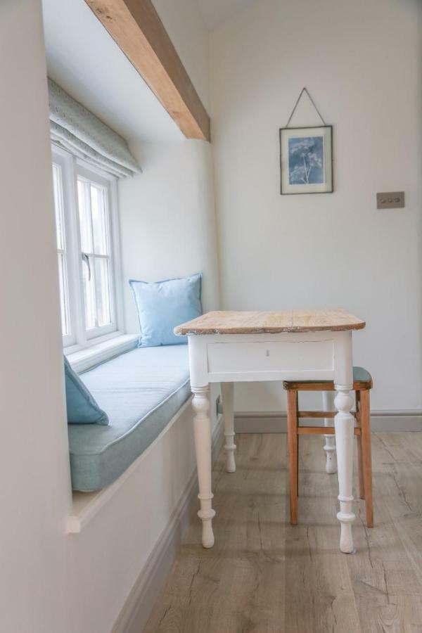 Barley - Cosy Stylish Apartment - Easy Access To Bath And Many Nearby Attractions Box  Exterior foto